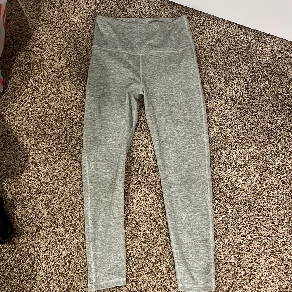 Yoga/regular leggings.